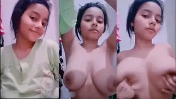 Bokep Indo Dikasih Pap Toket Gede Bocil poster