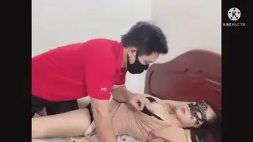 Ngentot Istri Pulas Tidur Memek Basah Digenjot Liar Lumer WOT poster