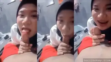 Paksa sepupu muda ngisep kontol sampe basah poster